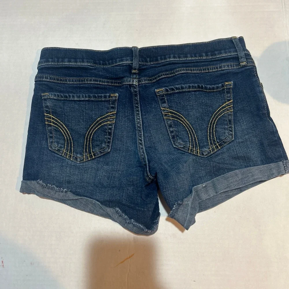 Hollister Low Rise Midi Short Size‎ 5/w27 Blue Jean Shorts Y2K Summer 2000s EUC